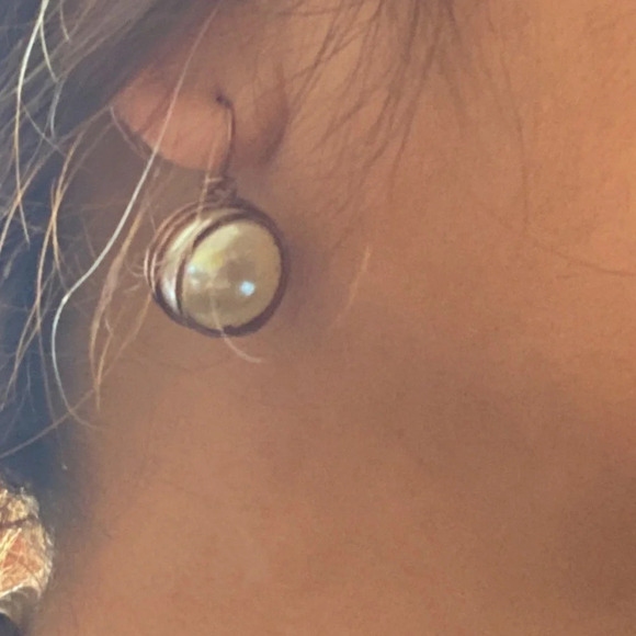 Big Maximalist black chrome chunky pearl drops earrings - Picture 3 of 5